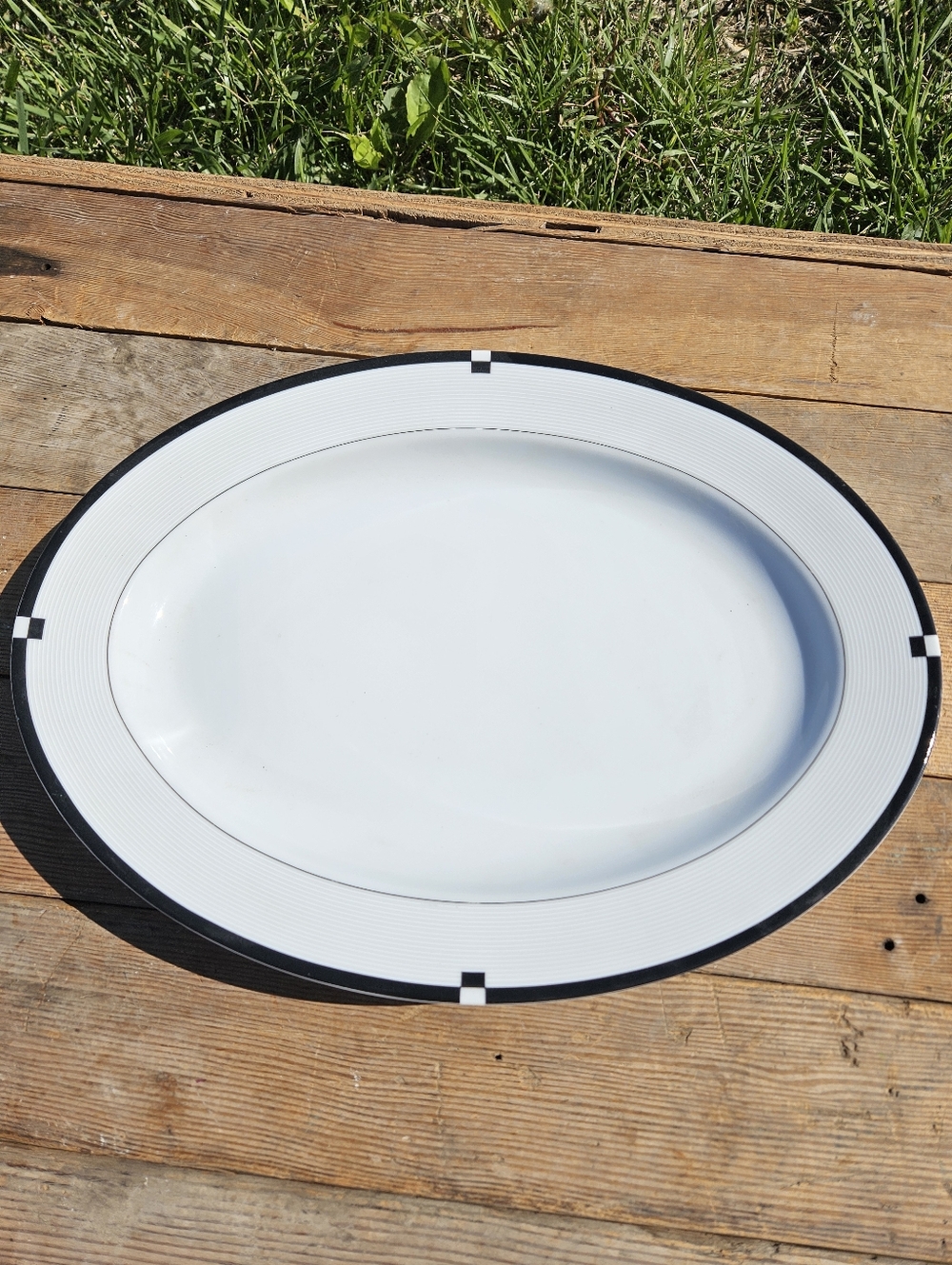 Mikasa Midnight L5542 Oval Serving Platter 15" Fine China Japan Black White MCM